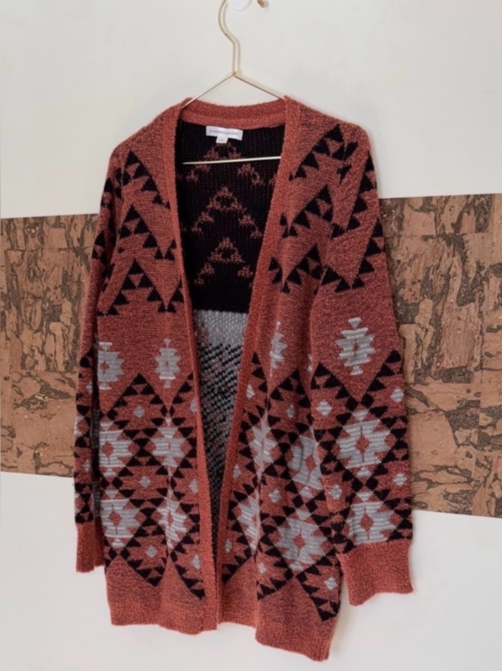 Rust+Black Geometric Cardigan Soft and Comfortable 💝